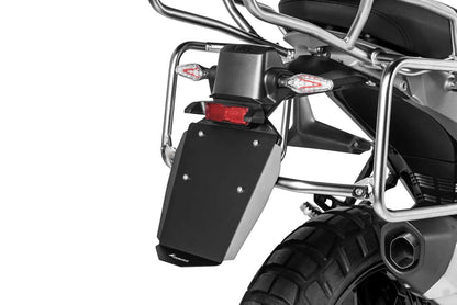 Spritzschutz unter Kennzeichen BMW R1300GS