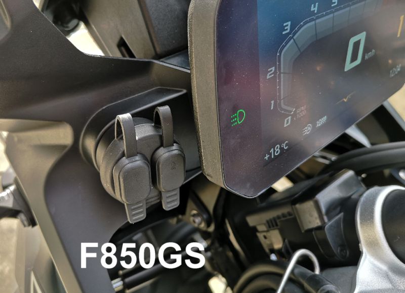Doppel-USB Plug-n-Play Einbausteckdose für BMW Motorräder