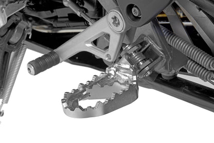 Fernreisefußrasten "Works" niedrig für BMW R1300GS, R1250GS/ Adventure, R1200GS ab 2013/ Adventure ab 2014, F850GS/ Adventure, F750GS