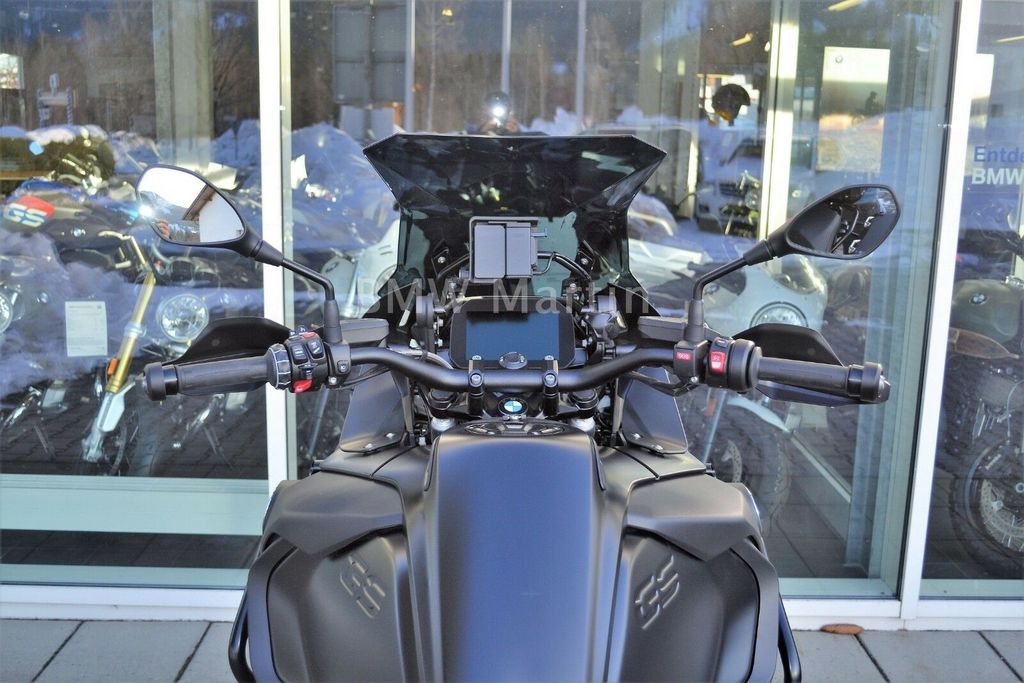 BMW R 1250 GS Adventure LC Martin Edition Black